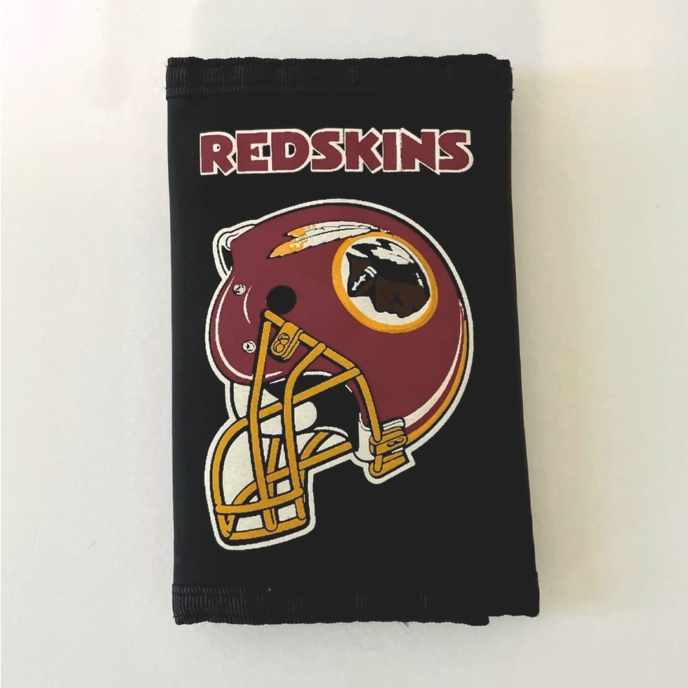 Vintage Washington Redskins Nylon Trifold Wallet